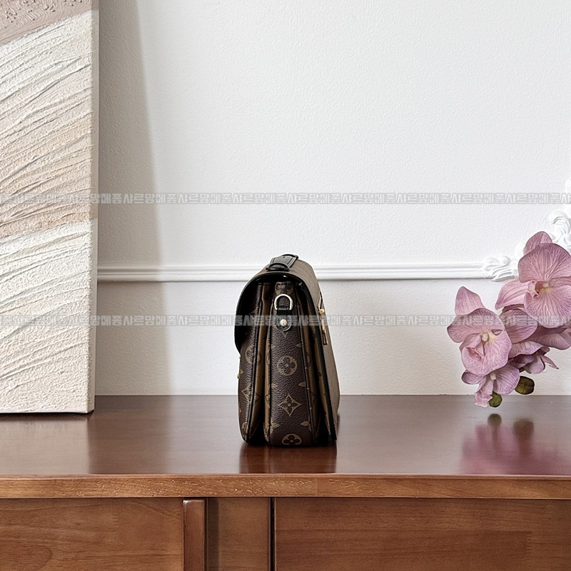 루이비통포쉐트메티스모노그램리버스브라운 20260117-150211-007루.jpg