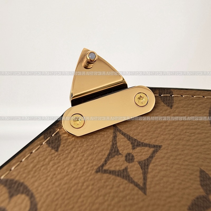 루이비통포쉐트메티스모노그램리버스브라운 20260117-150212-012루.jpg