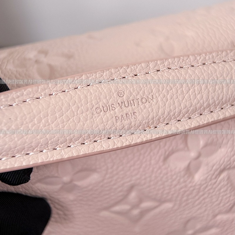 루이비통포쉐트메티스이스트웨스트핑크 20260117-152742-012루.jpg