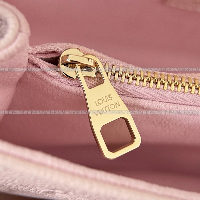 루이비통포쉐트메티스이스트웨스트핑크 20260117-152742-013루.jpg