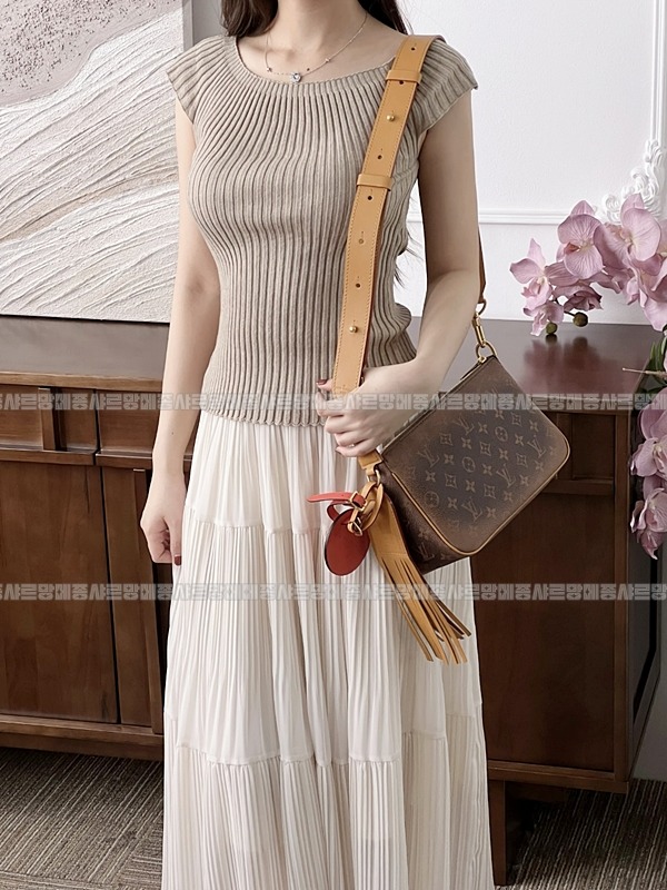 루이비통포쉐트악세수아XL모노그램더스트 20260118-145200-002루.jpg