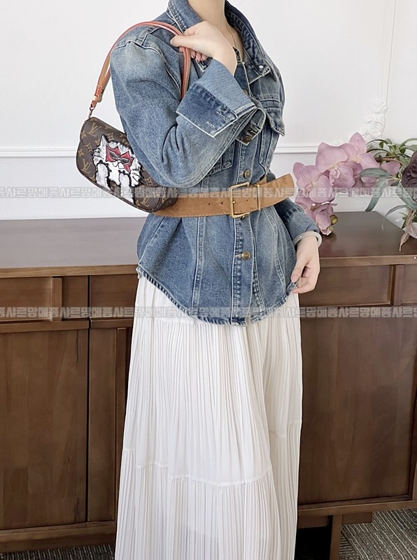 루이비통월릿온체인아이비 20260118-150702-002루.jpg