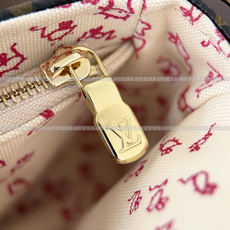 루이비통월릿온체인아이비 20260118-150703-013루.jpg