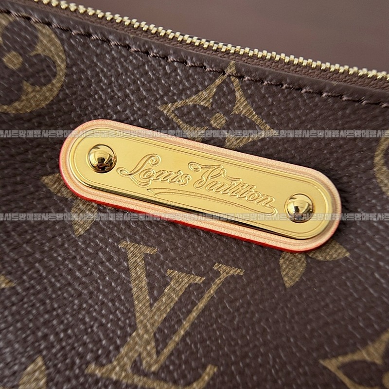 루이비통에바클러치모노그램 20260118-145904-010루.jpg