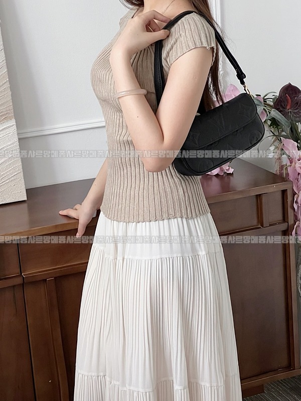 루이비통월릿온체인아이비 20260118-153412-001루.jpg