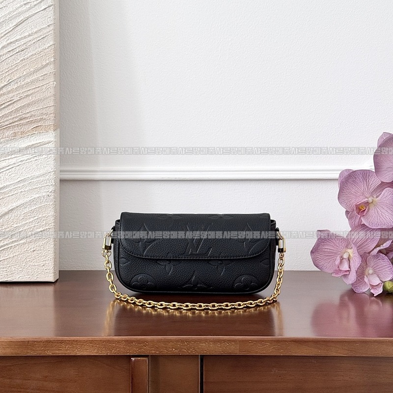 루이비통월릿온체인아이비 20260118-153412-005루.jpg