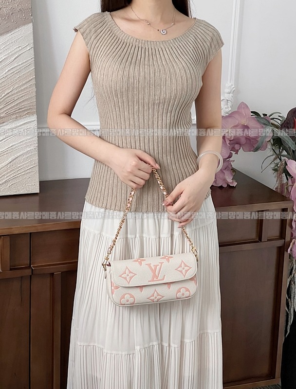 루이비통월릿온체인아이비 20260118-153955-003루.jpg