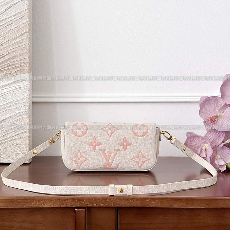 루이비통월릿온체인아이비 20260118-153956-006루.jpg