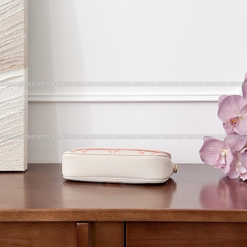 루이비통월릿온체인아이비 20260118-153956-008루.jpg