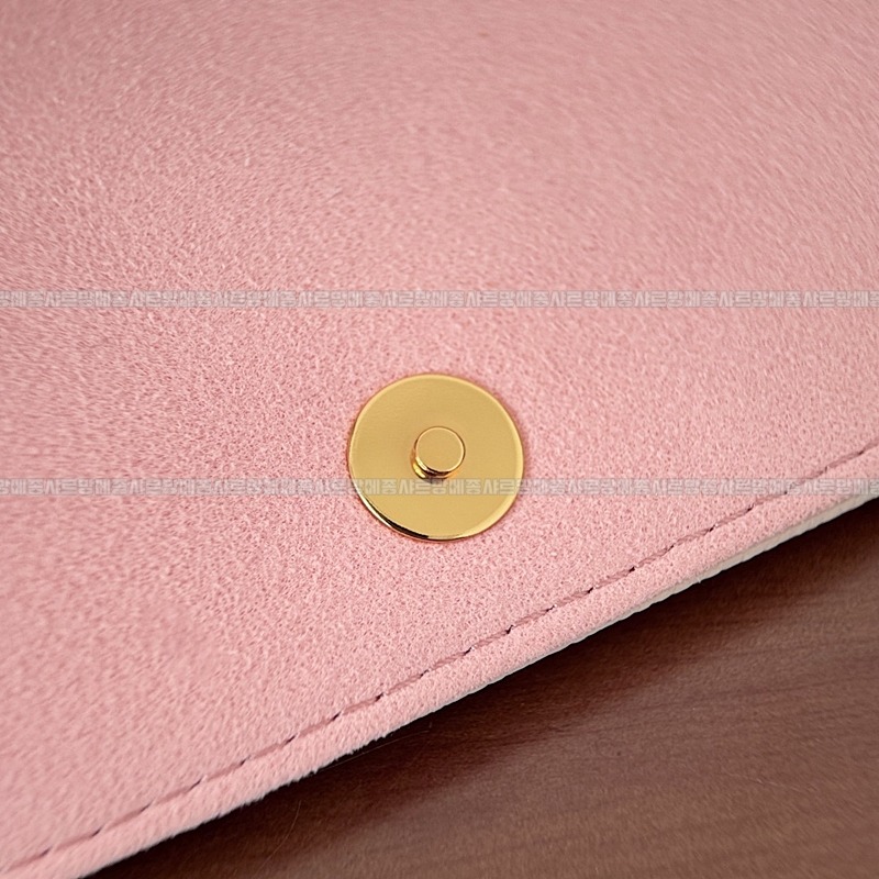 루이비통월릿온체인아이비 20260118-153956-010루.jpg