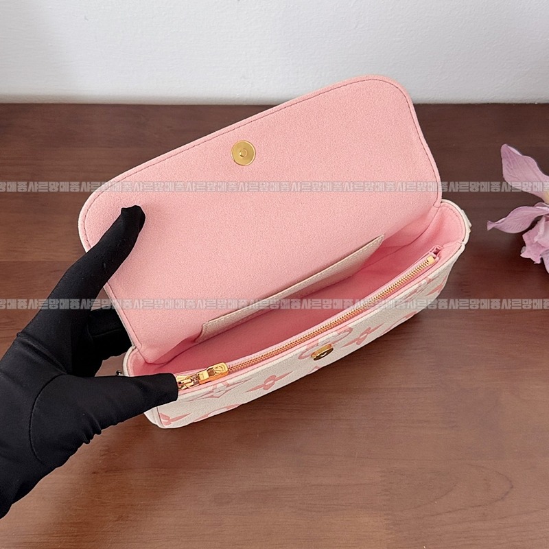 루이비통월릿온체인아이비 20260118-153957-017루.jpg