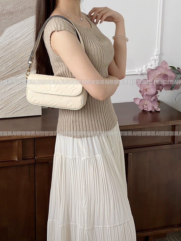 루이비통월릿온체인아이비 20260118-160024-001루.jpg