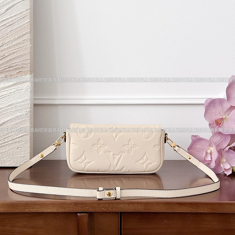 루이비통월릿온체인아이비 20260118-160024-006루.jpg