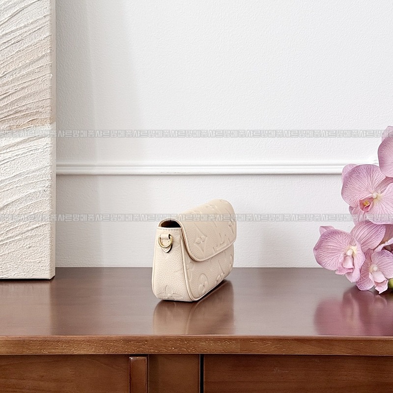 루이비통월릿온체인아이비 20260118-160024-007루.jpg