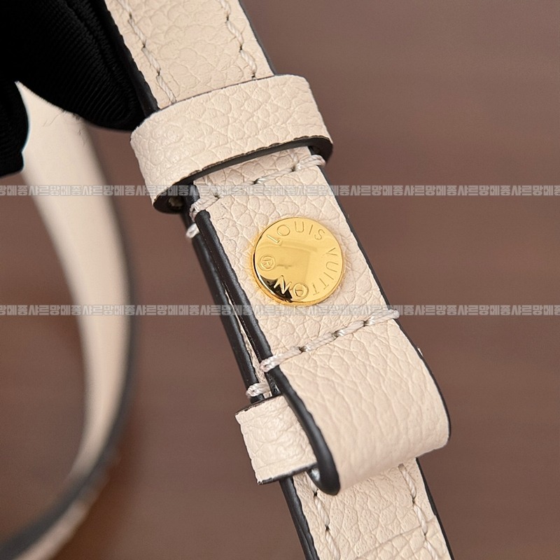 루이비통월릿온체인아이비 20260118-160025-015루.jpg