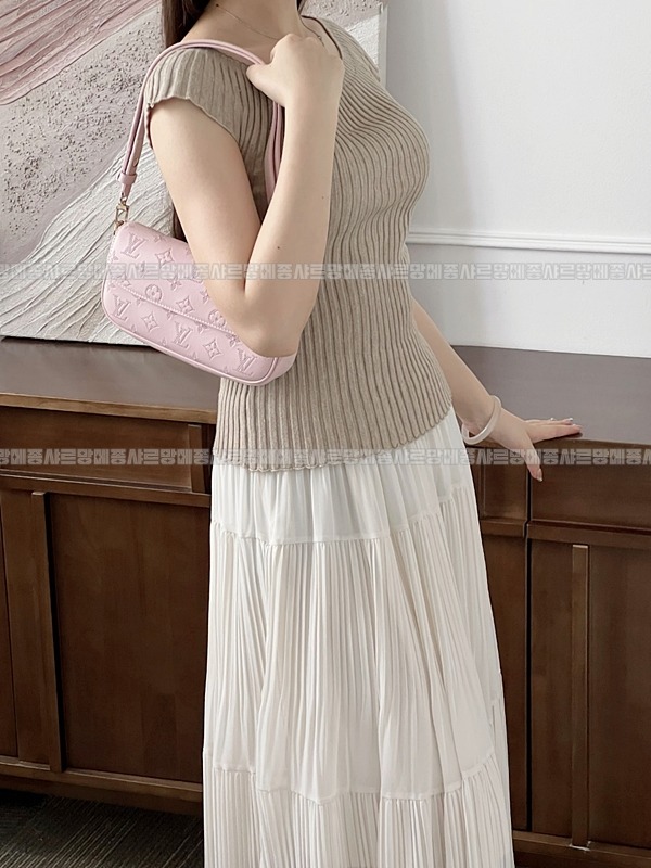 루이비통월릿온체인아이비 20260118-160643-001루.jpg