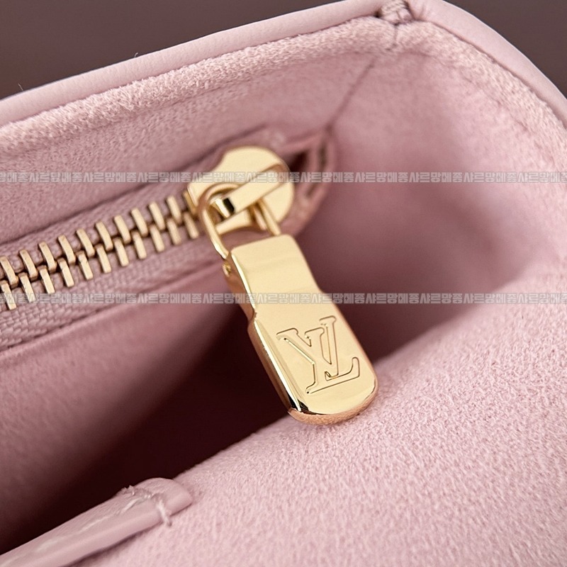 루이비통월릿온체인아이비 20260118-160644-015루.jpg