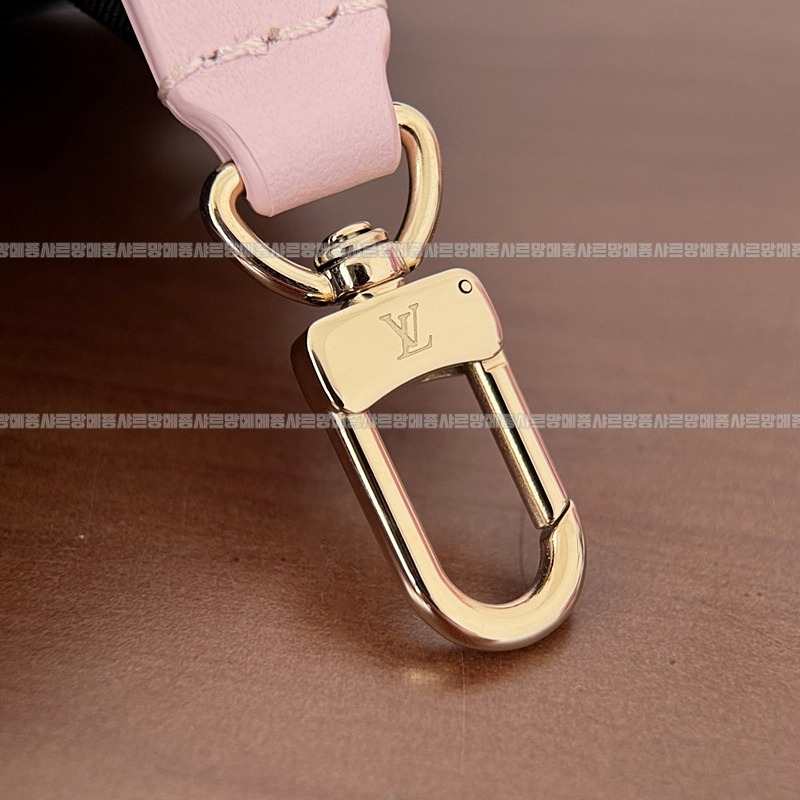 루이비통월릿온체인아이비 20260118-160644-017루.jpg