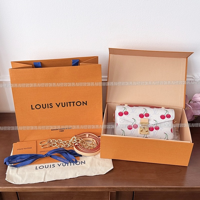 루이비통월릿온체인아이비 20260118-163813-004루.jpg