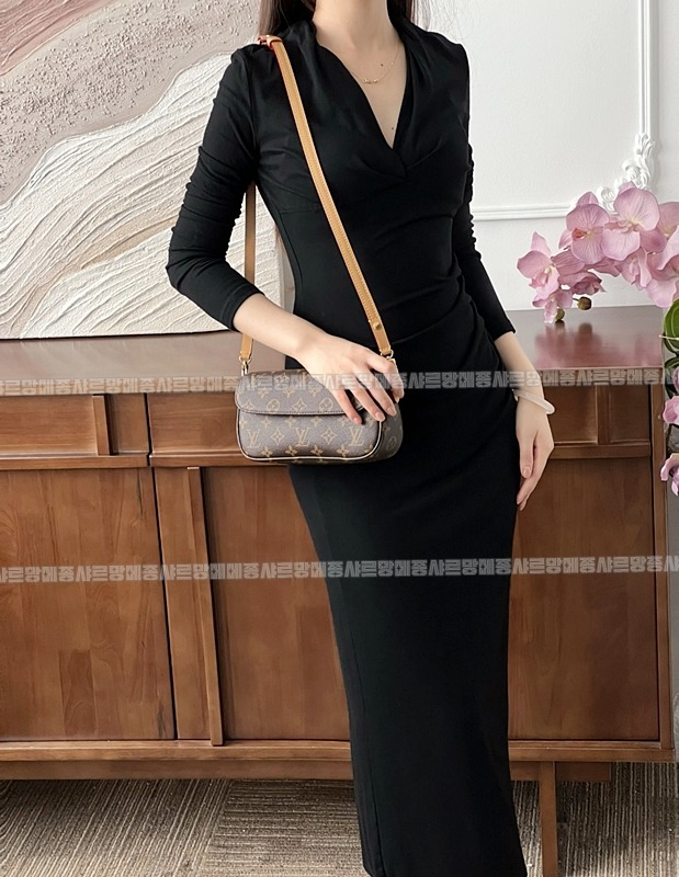 루이비통월릿온체인아이비 20260118-165544-002루.jpg