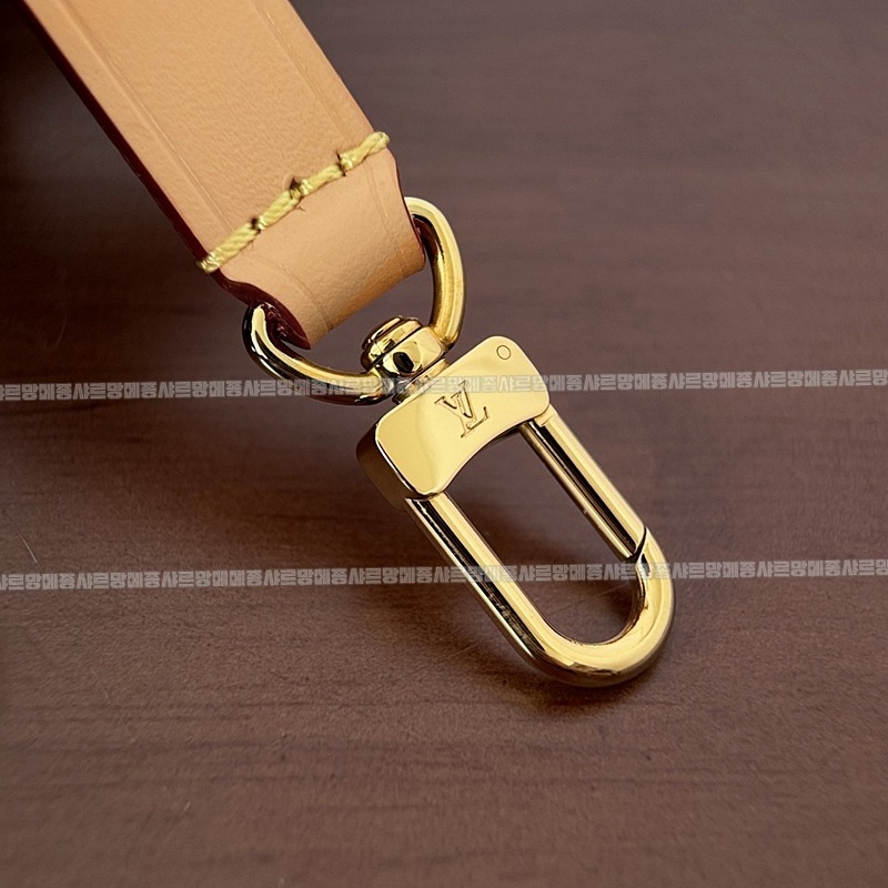 루이비통월릿온체인아이비 20260118-165546-015루.jpg