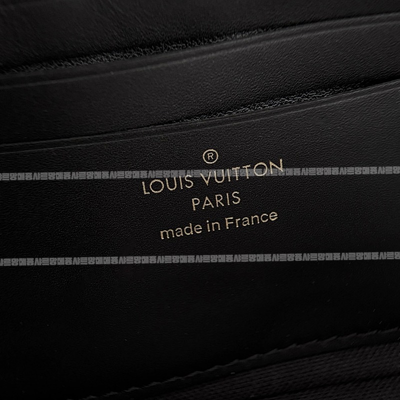 루이비통월릿온체인아이비 20260118-170240-014루.jpg