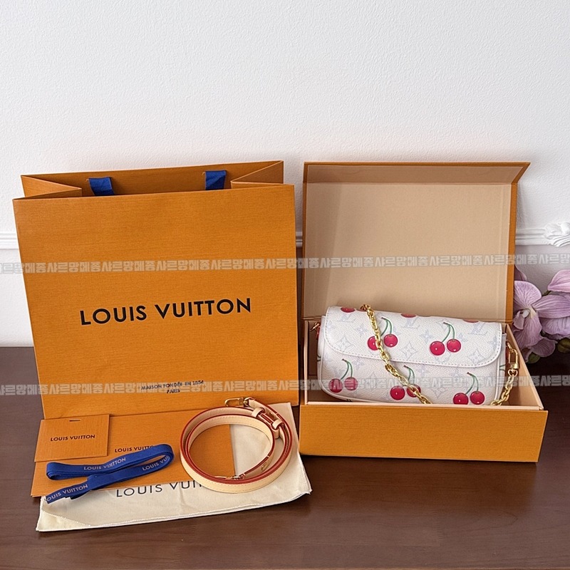 루이비통월릿온체인아이비 20260118-171138-004루.jpg