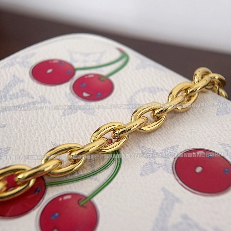 루이비통월릿온체인아이비 20260118-171140-015루.jpg