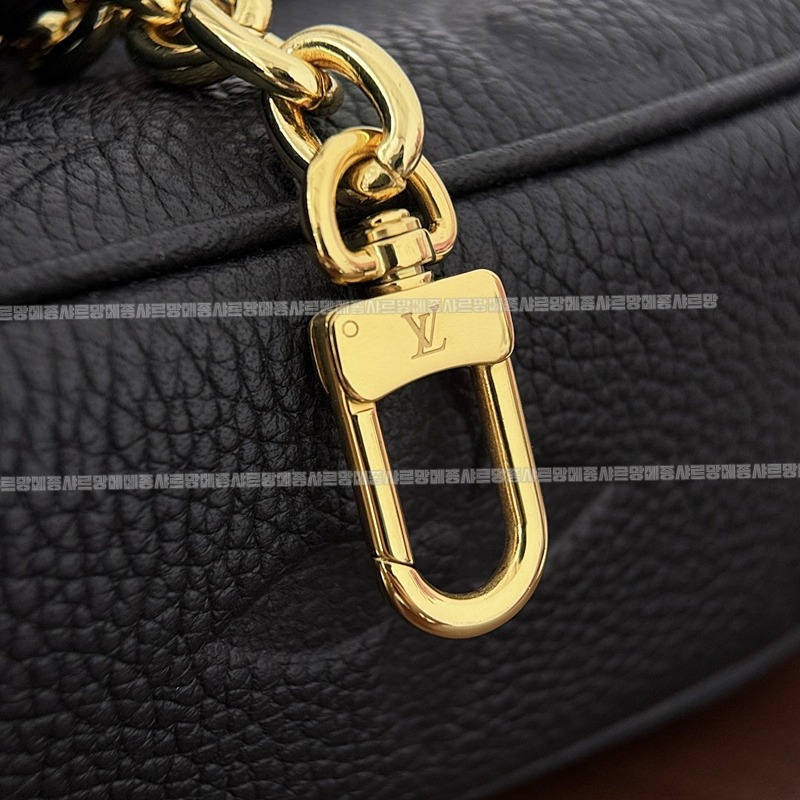 루이비통월릿온체인아이비 20260118-172947-014루.jpg