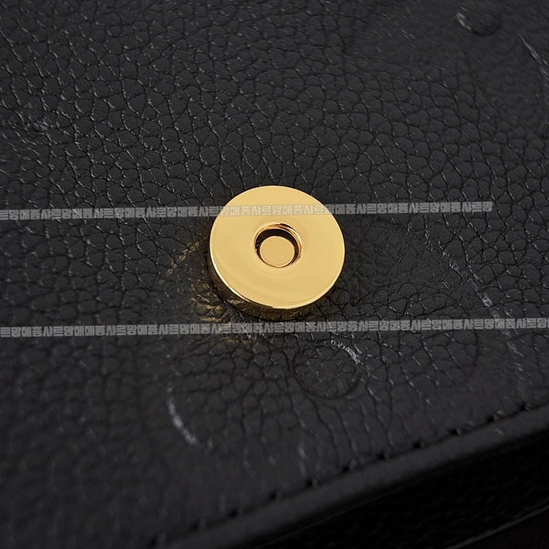 루이비통월릿온체인아이비 20260118-172947-015루.jpg