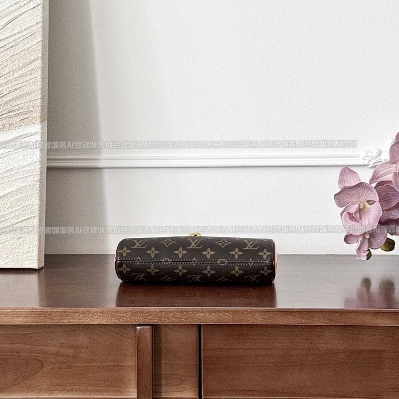 루이비통포쉐트티레트모노그램 wsxc1768816242409_3루.jpg