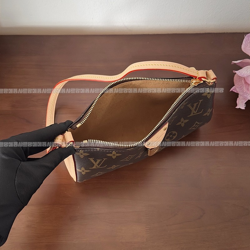 루이비통포쉐트티레트모노그램 wsxc1768816245407_9루.jpg