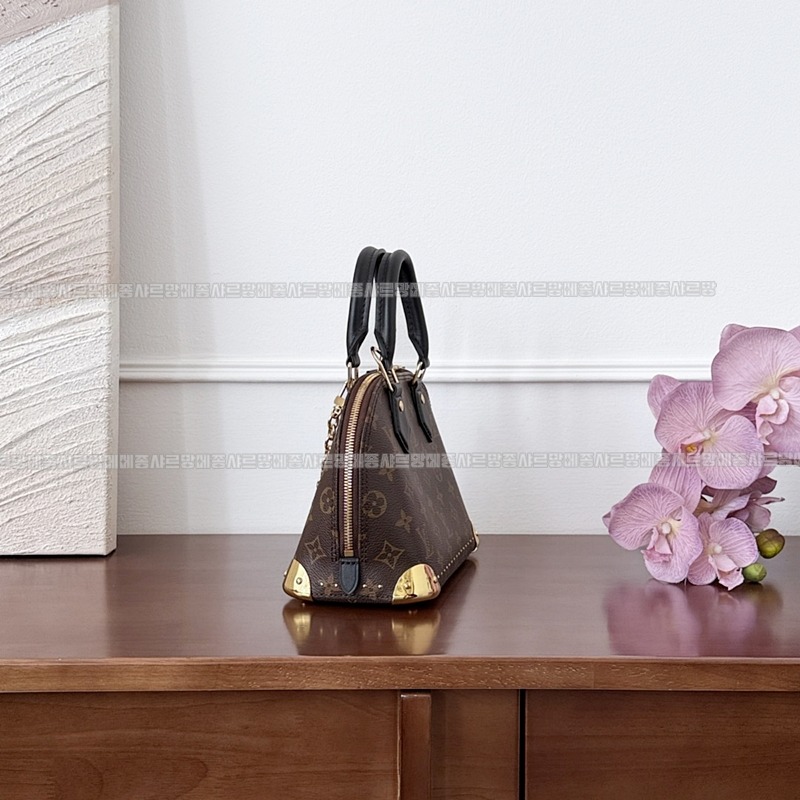 루이비통알마BB모노그램캔버스백 20260119-123614-007루.jpg