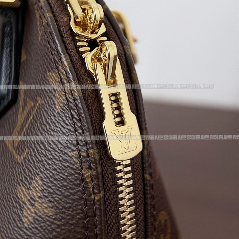 루이비통알마BB모노그램캔버스백 20260119-123614-013루.jpg