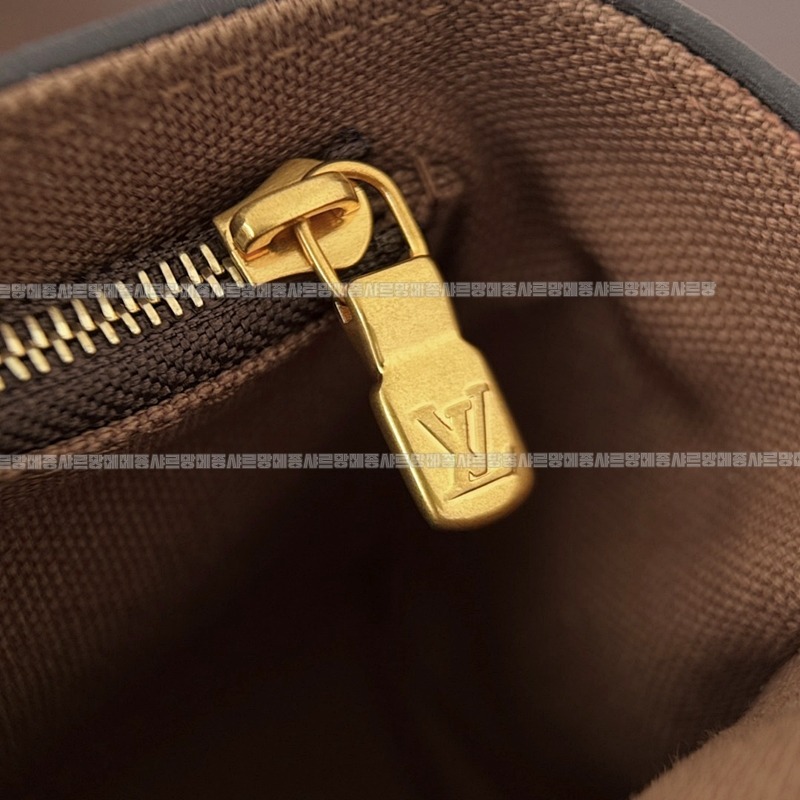 루이비통스티머웨어러블월릿모노그램 20260119-124546-015루.jpg