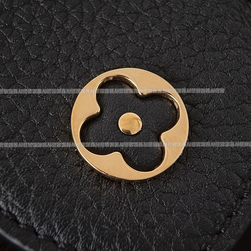 루이비통카퓌신BB 20260119-132936-018루.jpg