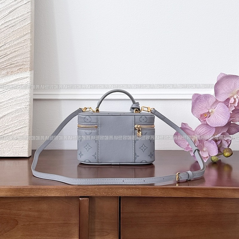 루이비통베니티체인파우치 20260119-135319-006루.jpg