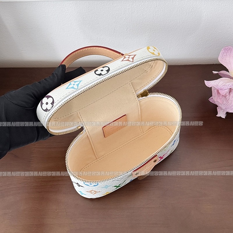 루이비통X무라카미다카시 20260119-143623-020루.jpg