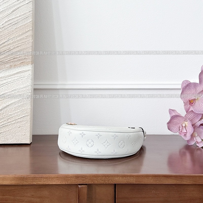 루이비통루프화이트 20260120-122335-008루.jpg