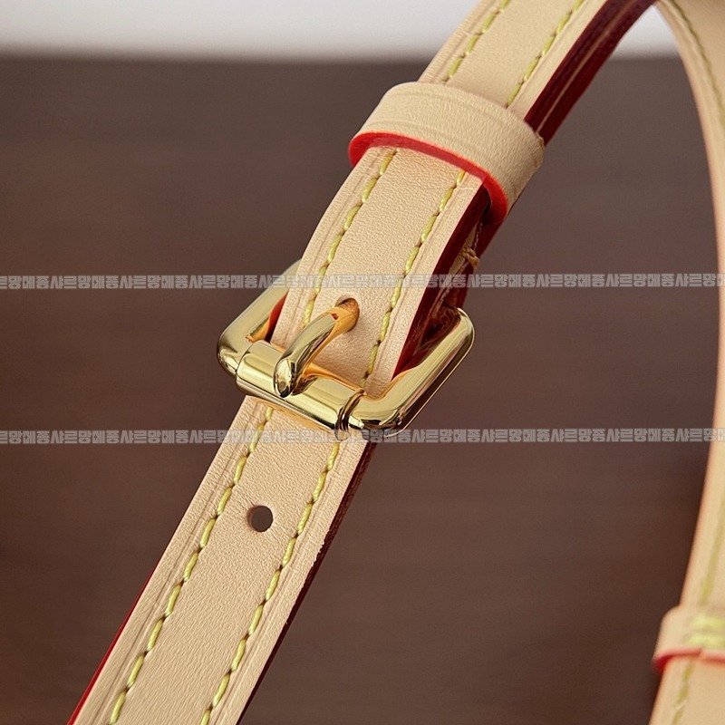 루이비통숄더겸크로스백비바시떼 20260120-125912-014루.jpg