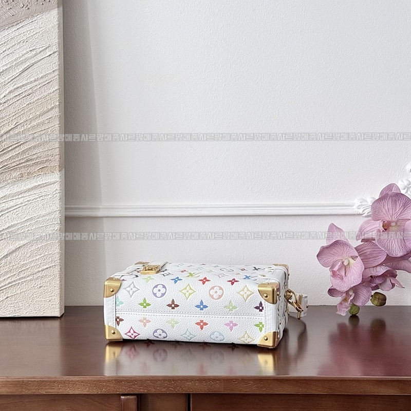 루이비통X무라카미타카시MM 20260121-125905-009루.jpg