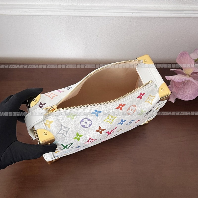 루이비통X무라카미타카시MM 20260121-125907-021루.jpg