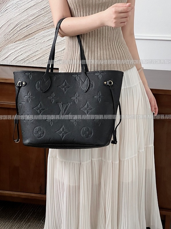 루이비통네버플MM모노그램앙프렝뜨 20260121-132920-003루.jpg