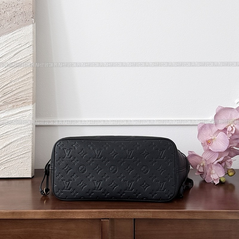 루이비통네버플MM모노그램앙프렝뜨 20260121-132920-008루.jpg