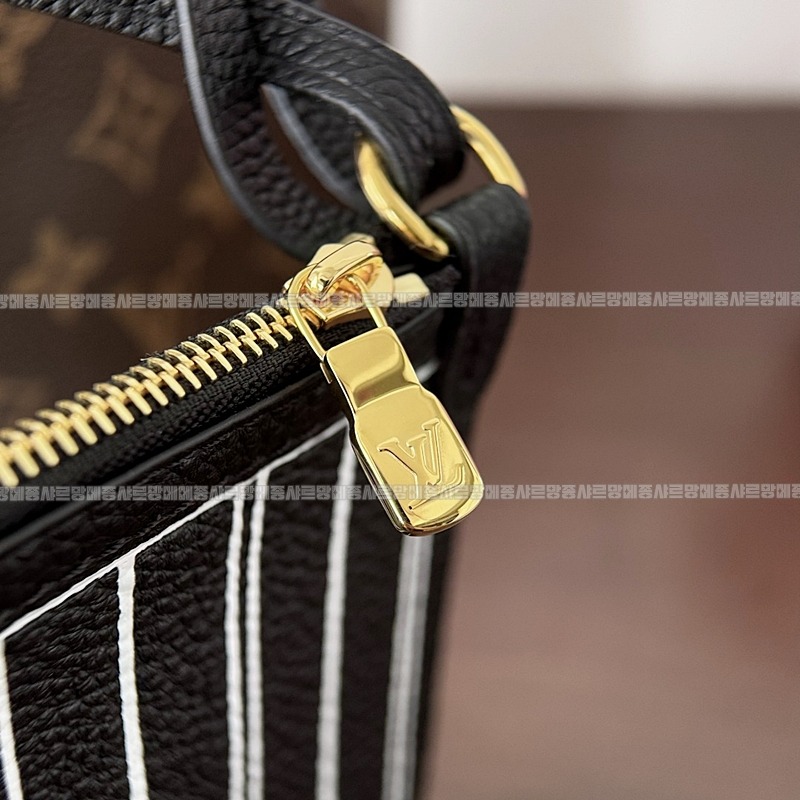 루이비통네버플인사이드아웃BB  wsxc1769010793443_4루.jpg