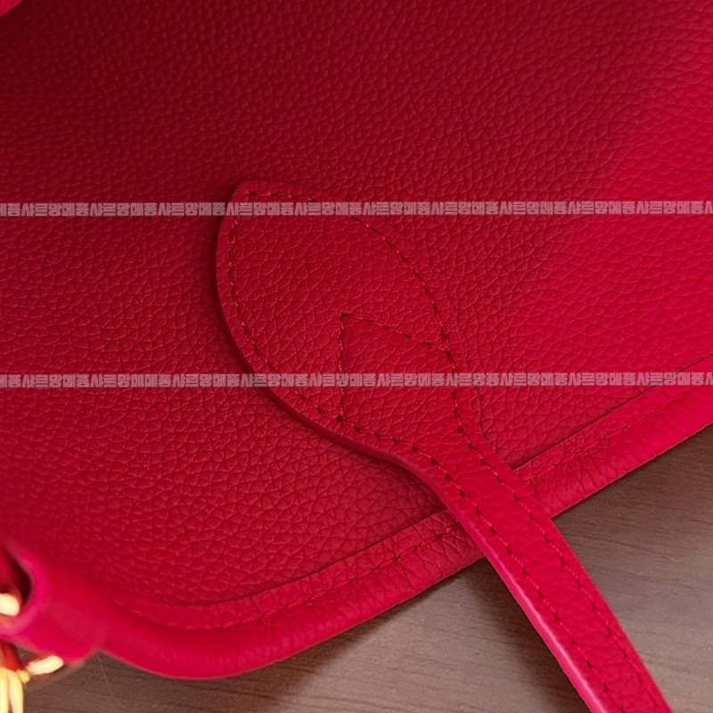 루이비통xTM체리데님네버플인사이드아웃BB  20260122-134915-016루.jpg