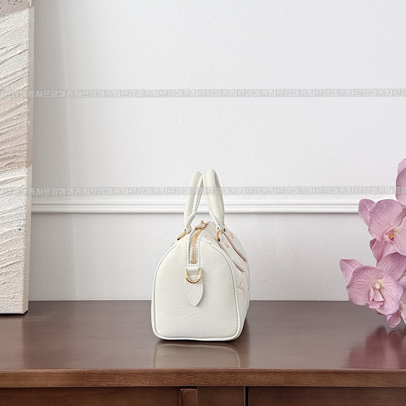 루이비통스피드반둘리에20 20260123-165506-016루.jpg