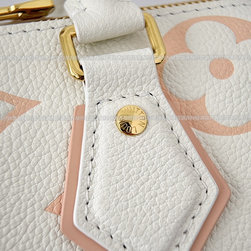 루이비통스피드반둘리에20 20260123-165505-006루.jpg