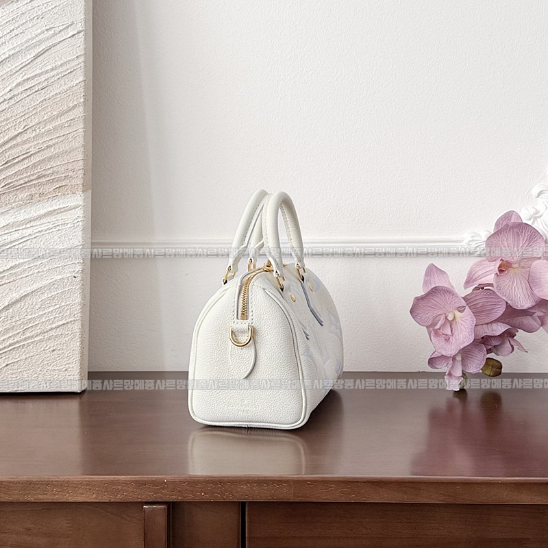 루이비통스피드반둘리에20 20260123-173719-007루.jpg