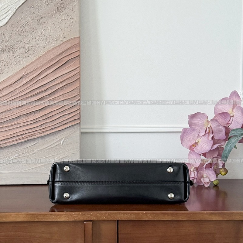 루이비통캐리올다크 20260124-121801-007루.jpg